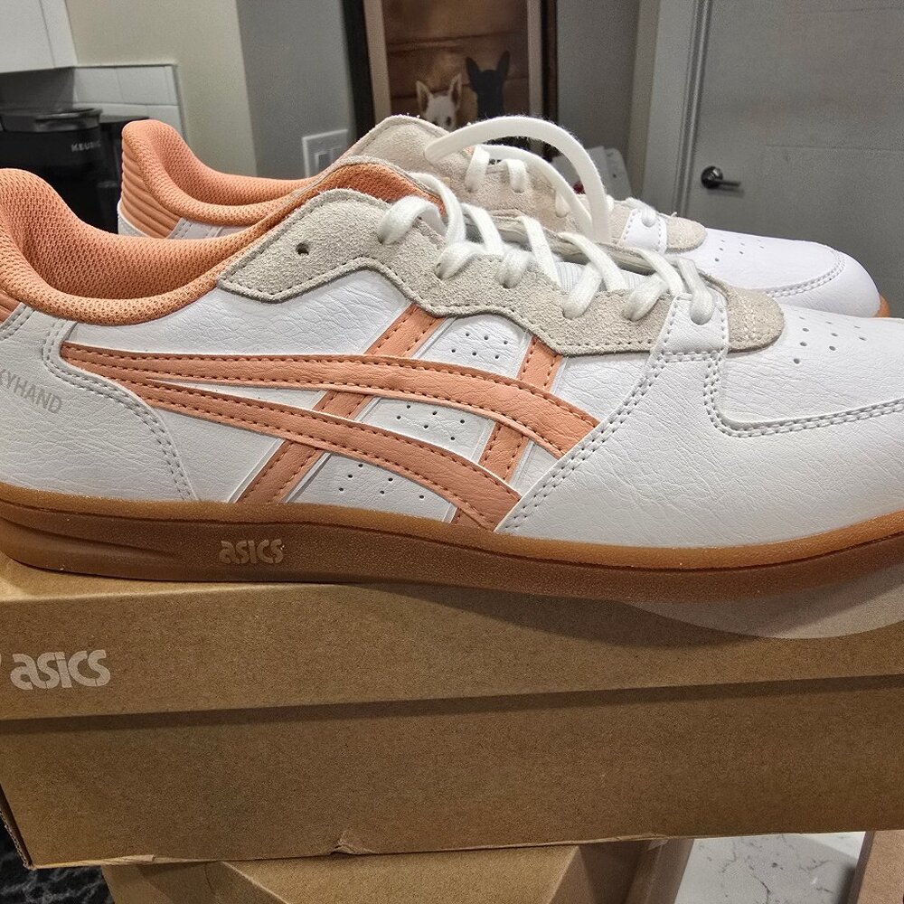 ASICS Skyhand OG Lifestyle Shoes White Sepia Gum 1203A451-104 Men’s Size 10 NEW